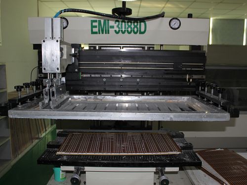 Brush solder paste001 Brush solder paste001